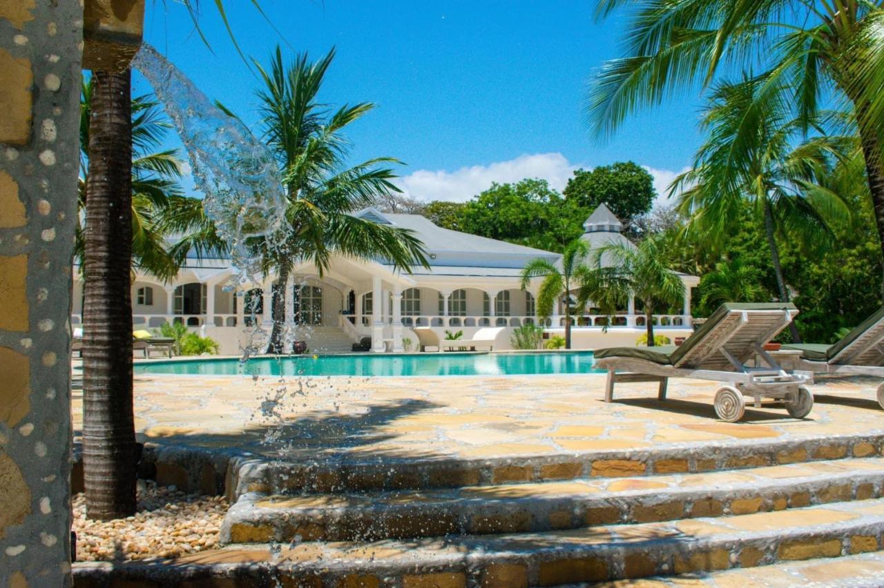 Zumzum Beach House Bed & Breakfast Kinondo Dış mekan fotoğraf