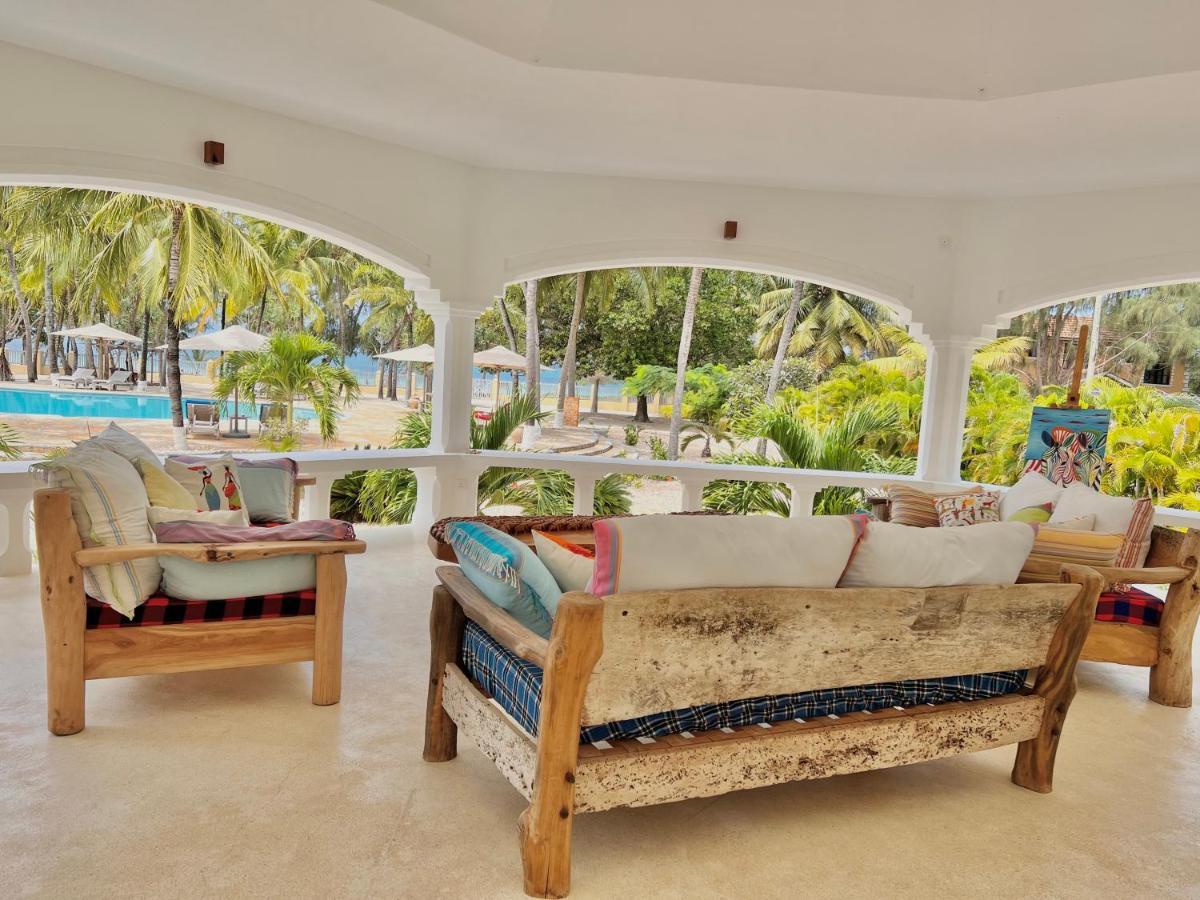 Zumzum Beach House Bed & Breakfast Kinondo Dış mekan fotoğraf